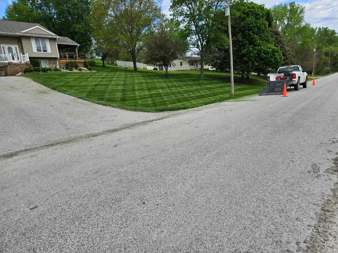 Lawn care work by Buthe's Turf