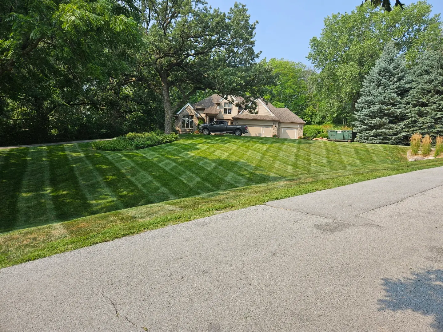 Lawn care work by Buthe's Turf